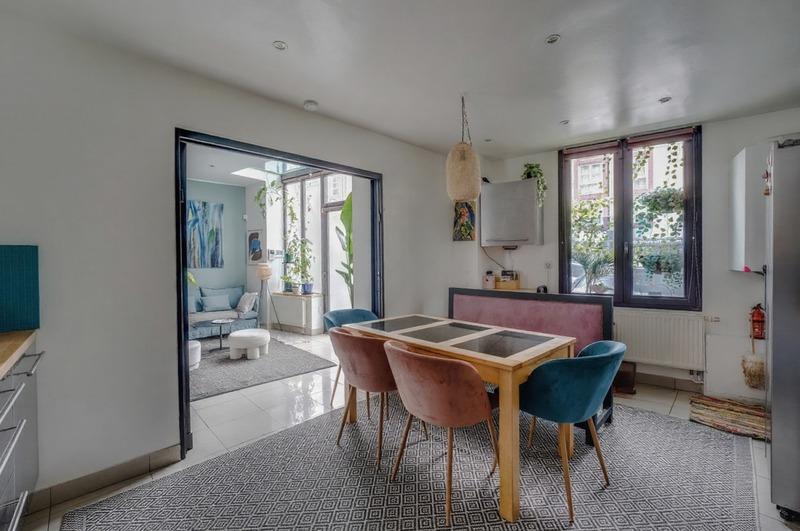 Loft - 142 m² - 6 pièces