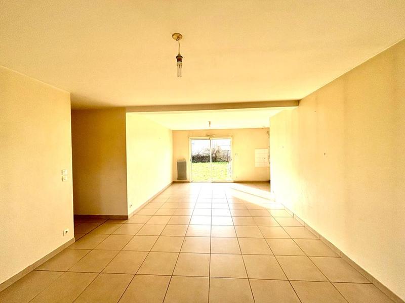 Maison - 92 m² - 5 pièces