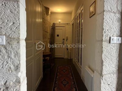 Appartement - 82 m² - 2 pièces