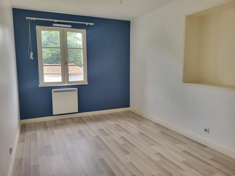 Maison ancienne - 202 m² - 9 pièces