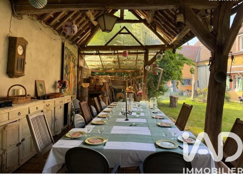 Maison - 336 m² - 12 pièces