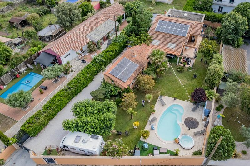 Maison - 135 m² - 6 pièces