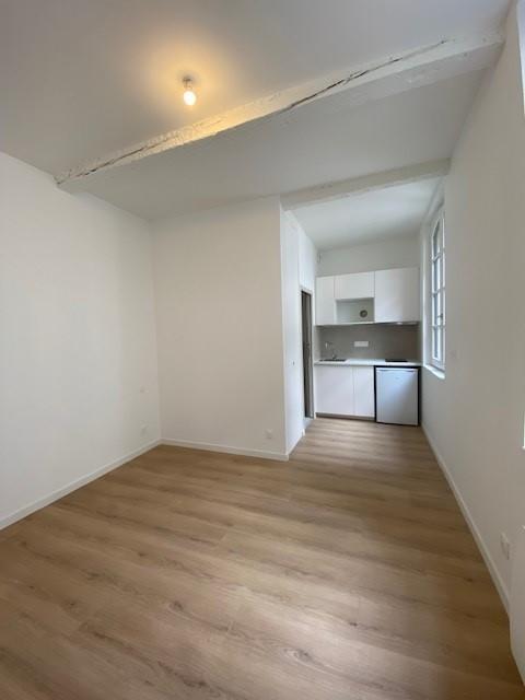 Appartement - 16 m² - 1 pièce