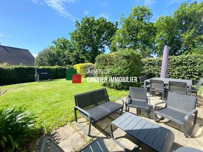 Pavillon - 150 m² - 6 pièces