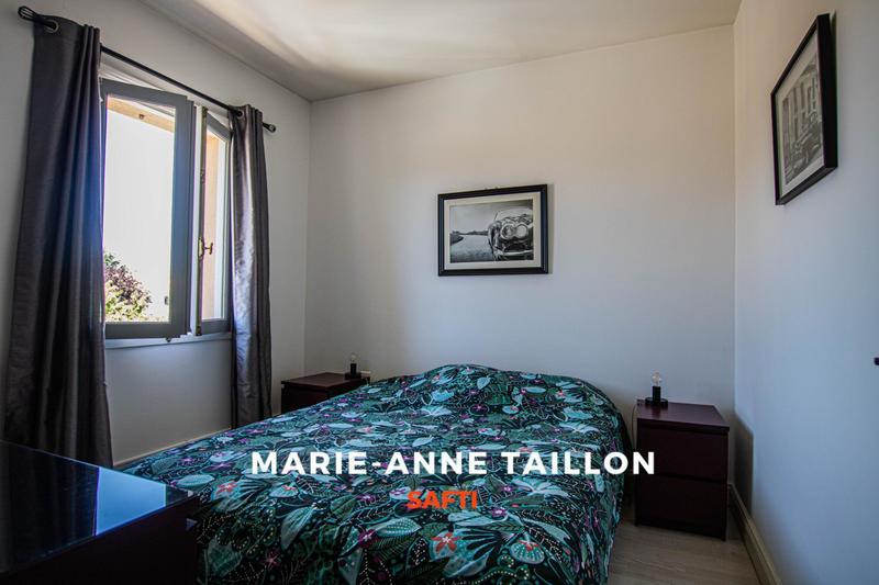 Maison - 255 m² - 8 pièces
