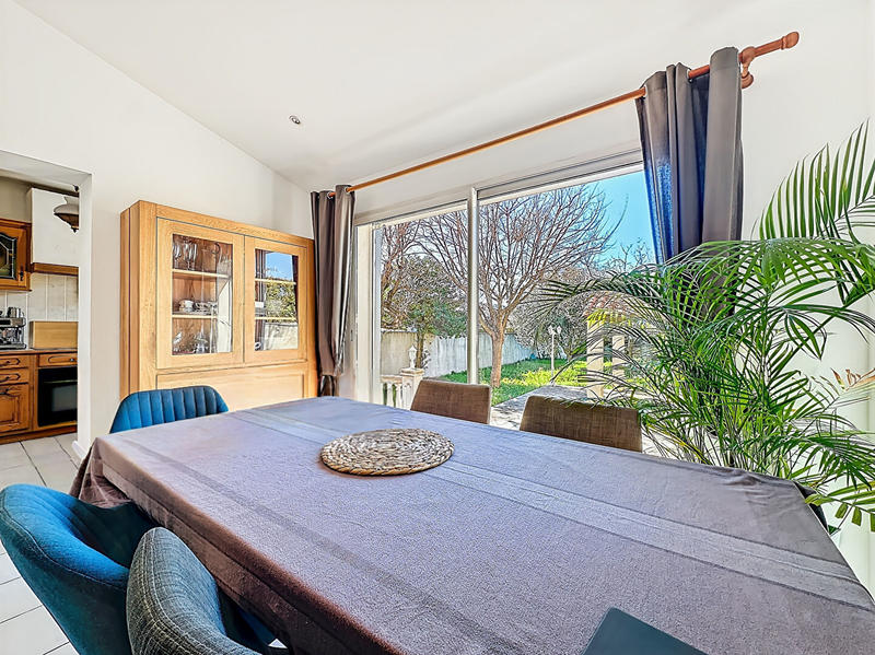 Maison - 92 m² - 4 pièces