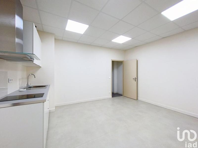 Local commercial - 183 m²