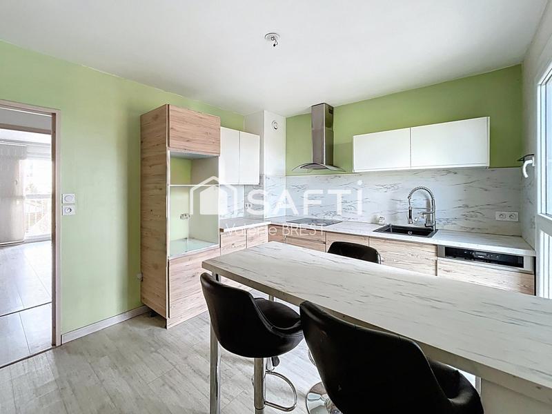 Appartement - 100 m² - 4 pièces