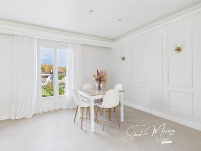 Maison - 101 m² - 4 pièces