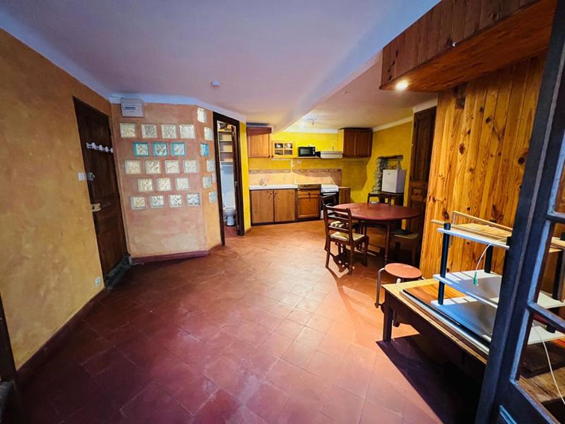 Maison - 83 m² - 4 pièces