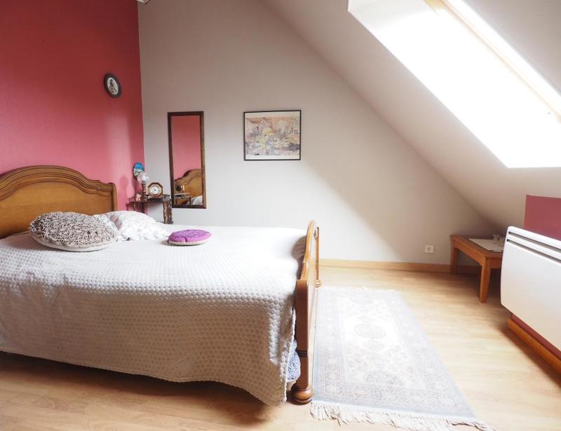 Pavillon - 130 m² - 6 pièces