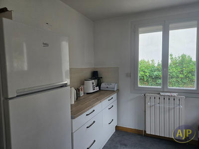 Maison - 94 m² - 5 pièces