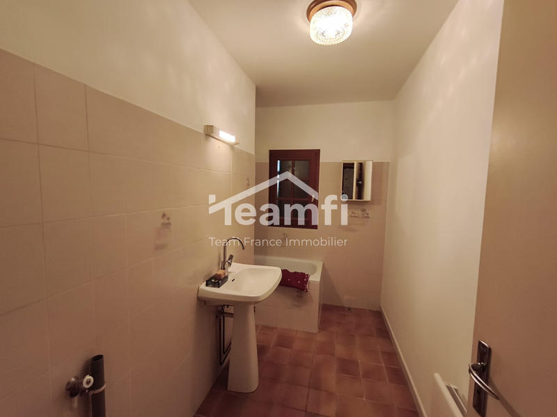 Maison - 110 m² - 4 pièces