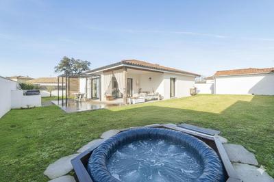 Maison - 97 m² - 4 pièces