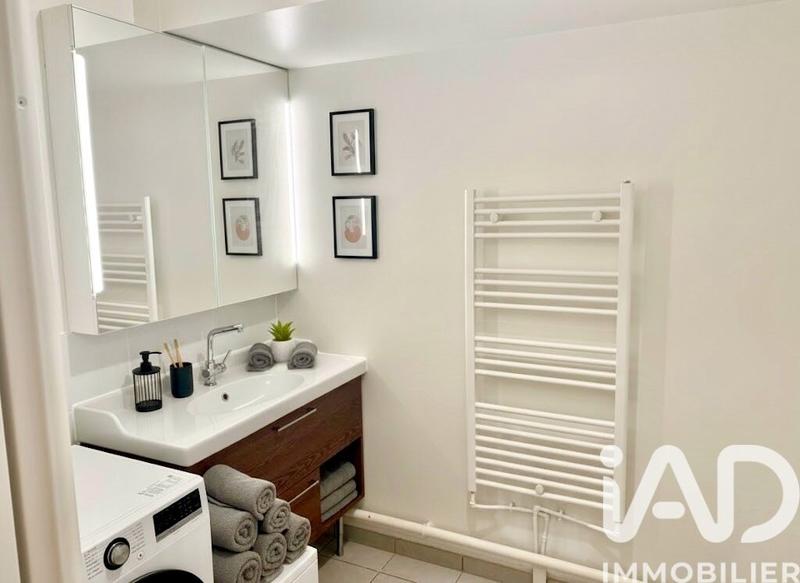 Appartement - 100 m² - 5 pièces