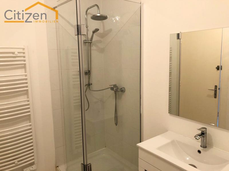 Appartement - 84 m² - 4 pièces