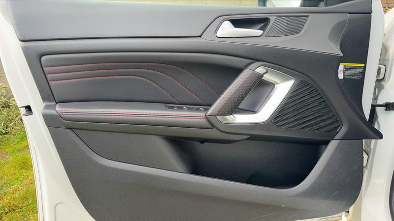 Peugeot 308 2.0 BlueHDi 180 Eat8 Gt