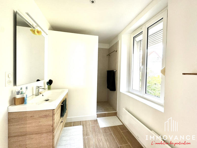 Maison - 206 m² - 7 pièces