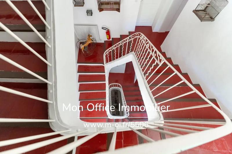 Demeure - 250 m² - 8 pièces