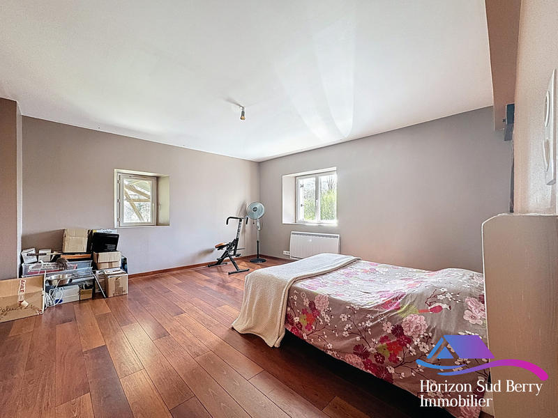 Maison - 210 m² - 7 pièces