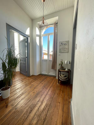 Maison - 197 m² - 6 pièces