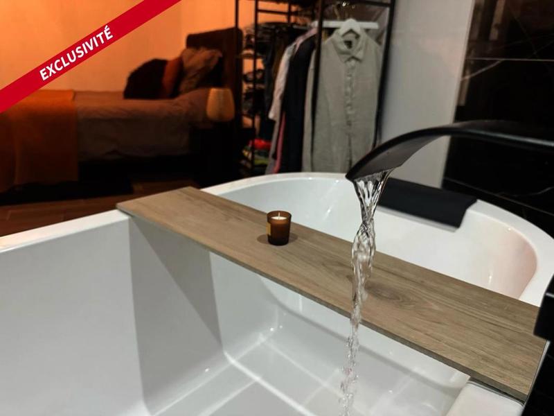 Maison - 230 m² - 3 pièces