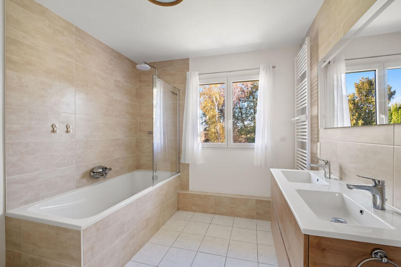 Maison - 131 m² - 6 pièces