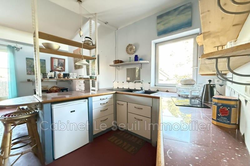 Maison - 252 m² - 9 pièces