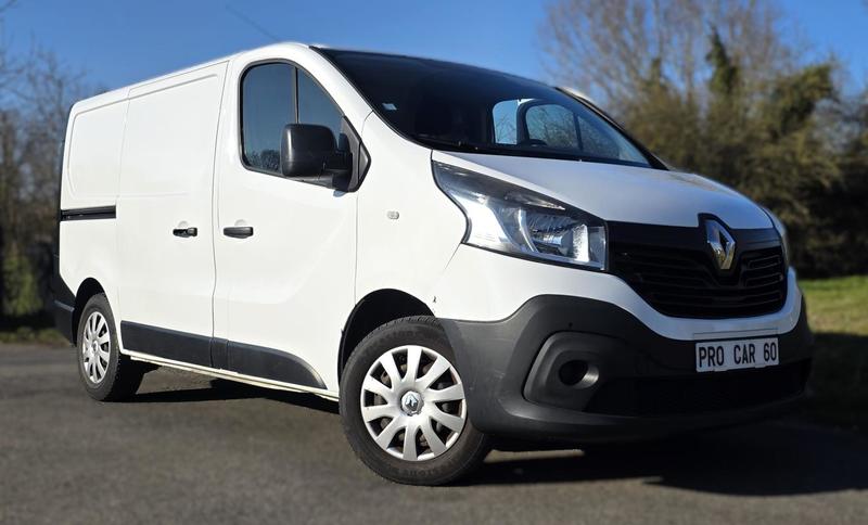 Renault Trafic 1° Main 1.6 dci 1000kg Grand Confort Entretenu chez Renault Attelage / Clim Régul