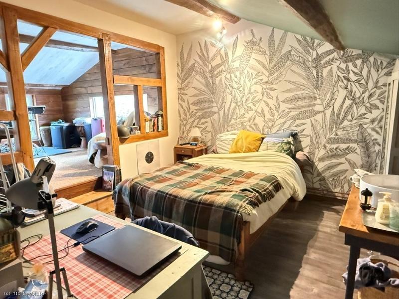 Propriété - 195 m² - 7 pièces