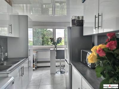 Appartement - 70 m² - 4 pièces