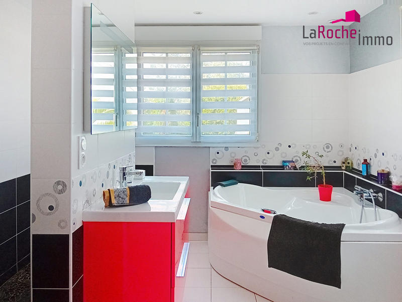 Maison ancienne - 142 m² - 6 pièces