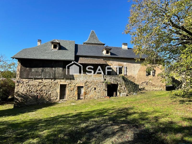 Maison - 200 m² - 5 pièces