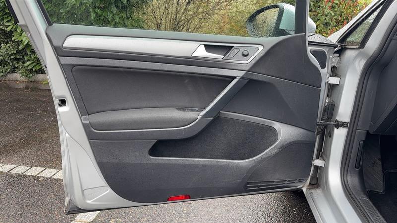 Volkswagen Golf VII 1.2 Tsi 85 Trendline