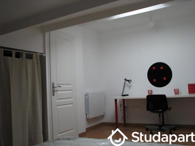 Chambre - 23 m² - 1 pièce