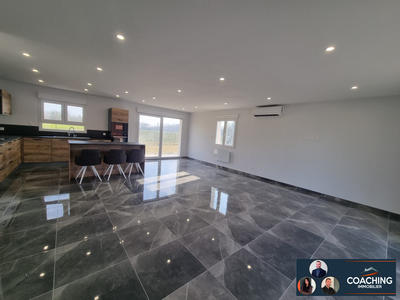 Maison - 130 m² - 5 pièces