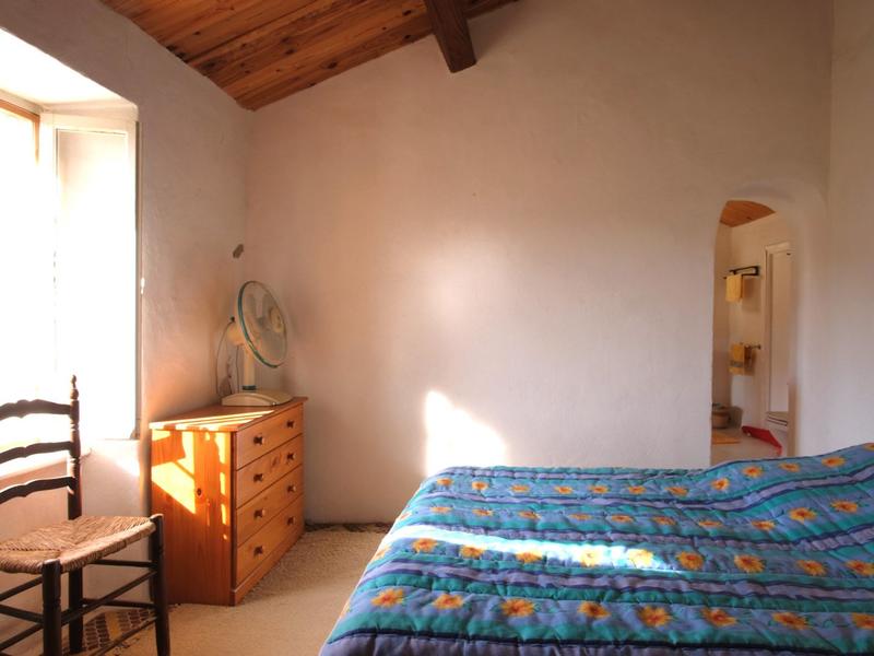 Maison - 250 m² - 11 pièces