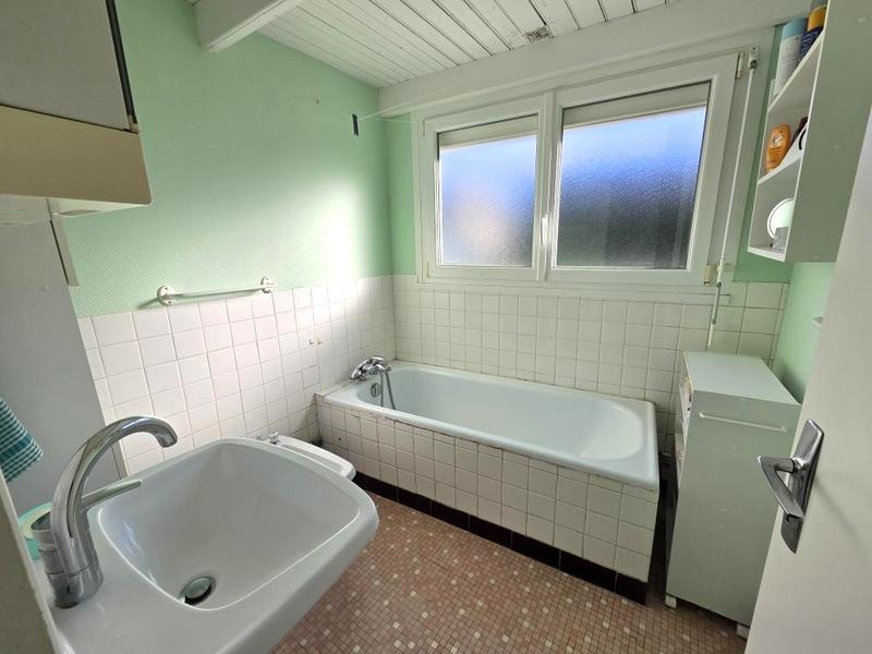 Maison - 65 m² - 4 pièces