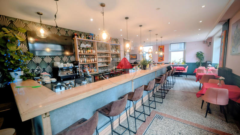 Fonds de commerce - Magasins - 150 m²