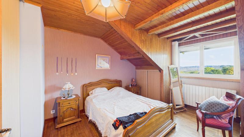 Maison - 165 m² - 6 pièces