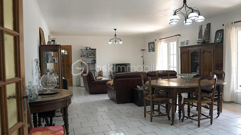 Villa - 229 m² - 7 pièces