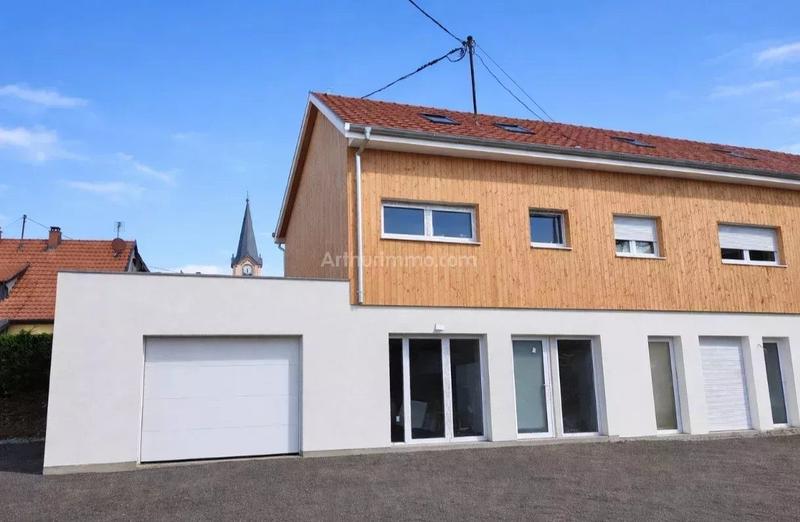 Maison - 93 m² - 5 pièces