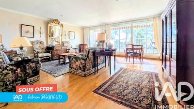 Appartement - 97 m² - 5 pièces