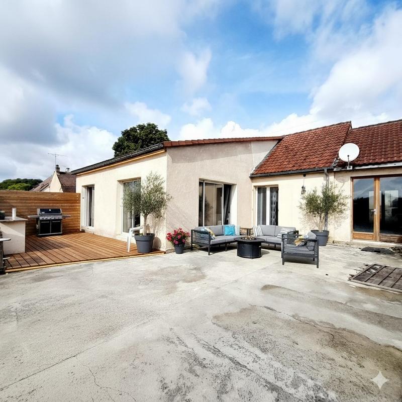 Maison - 120 m² - 5 pièces