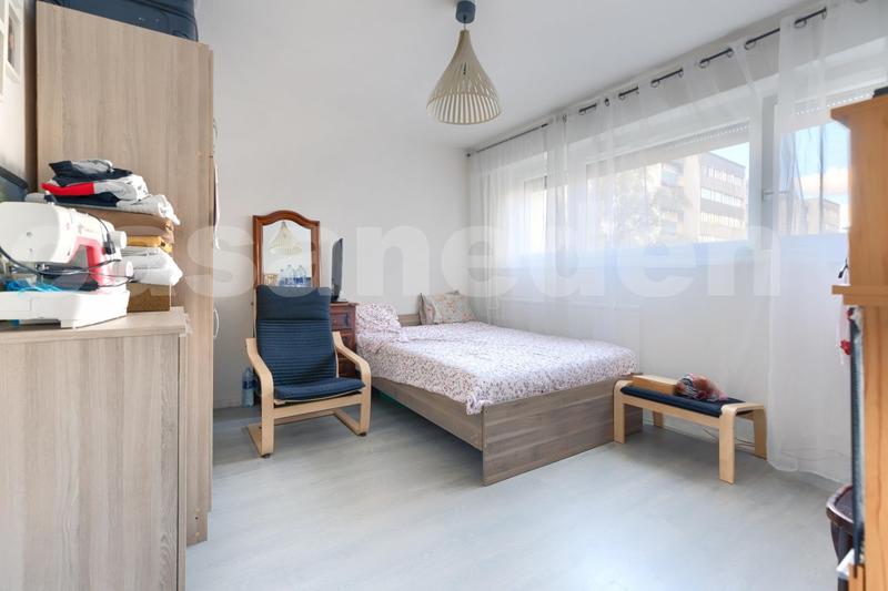 Appartement - 120 m² - 5 pièces