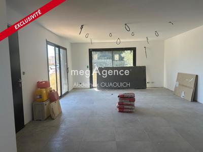 Villa - 94 m² - 4 pièces