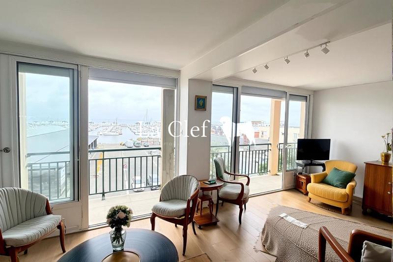 Appartement - 121 m² - 6 pièces