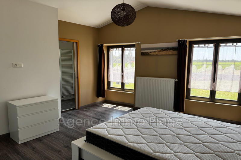 Maison - 250 m² - 6 pièces