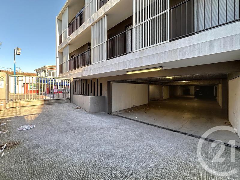 Parking / Garage - 15 m²
