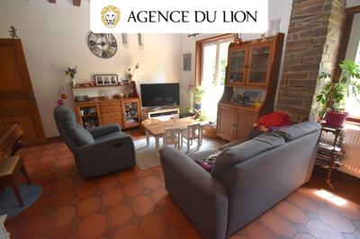 Maison - 160 m² - 7 pièces